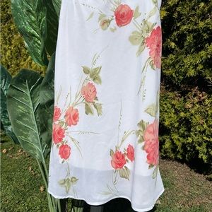 100% polyester skirt! Great to wear anytime of the year!